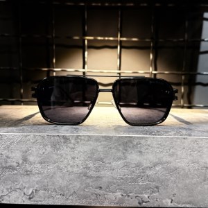 عینک برند BALMAIN فریم مشکی براق / شیشه دودی کد 2739