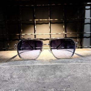 عینک برند BALMAIN فریم دودی سیلور / شیشه دودی آبی کد 2739