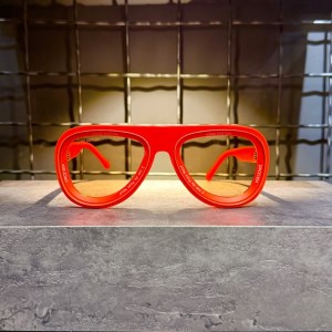عینک برند LOUIS VUITTON فریم کائوچویی نارنجی / شیشه عسلی کد 7781
