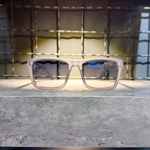 عینک برند GUCCI فریم دودی /شیشه سبز کد GG3700