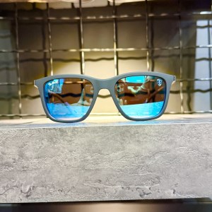 عینک برند RAY BAN فریم مشکی متالیک / شیشه جیوه ای کد RB7222