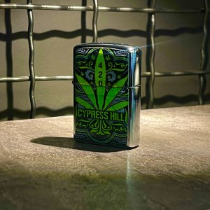 فندک بنزینی زیپو طرح MARIJUANA کد16988