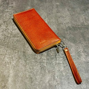 کیف پول دستی چرم طبیعی مدل فلوتر برند ROMA رنگ قهوه ای کد 17390