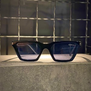 عینک GUCCI فریم کائوچویی مشکی / شیشه دودی کد ZN3800