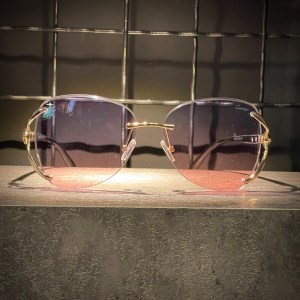 عینک CARTIER فریم فلزی طلایی / شیشه بنفش صورتی سفید کد 17208
