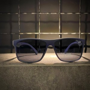 عینک POLICE فریم کائوچویی سورمه ای / شیشه دودی کد 8361