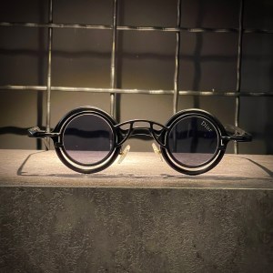عینک DIOR فریم فلزی مشکی / شیشه دو حالته سفید-دودی کد 100