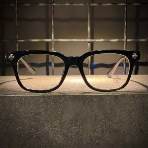 عینک CHROME HEARTS فریم کائوچویی مشکی سیلور / شیشه بلوکات سفید کد 2273