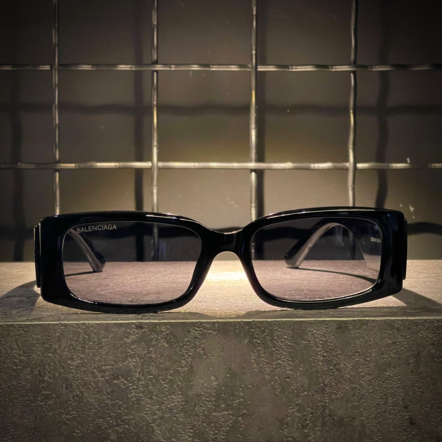 عینک BALENCIAGA فریم کائوچویی مشکی / شیشه دودی کد BB2308