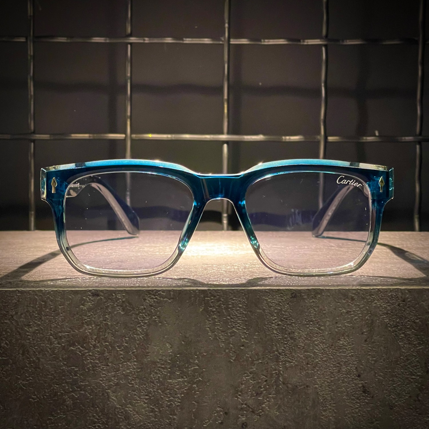 عینک CARTIER فریم کائوچویی آبی سفید/ شیشه سفید کد MZ62004