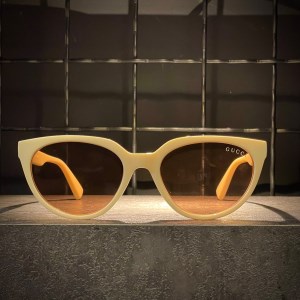 عینک GUCCI فریم کائوچویی شیری / شیشه عسلی کد 20271