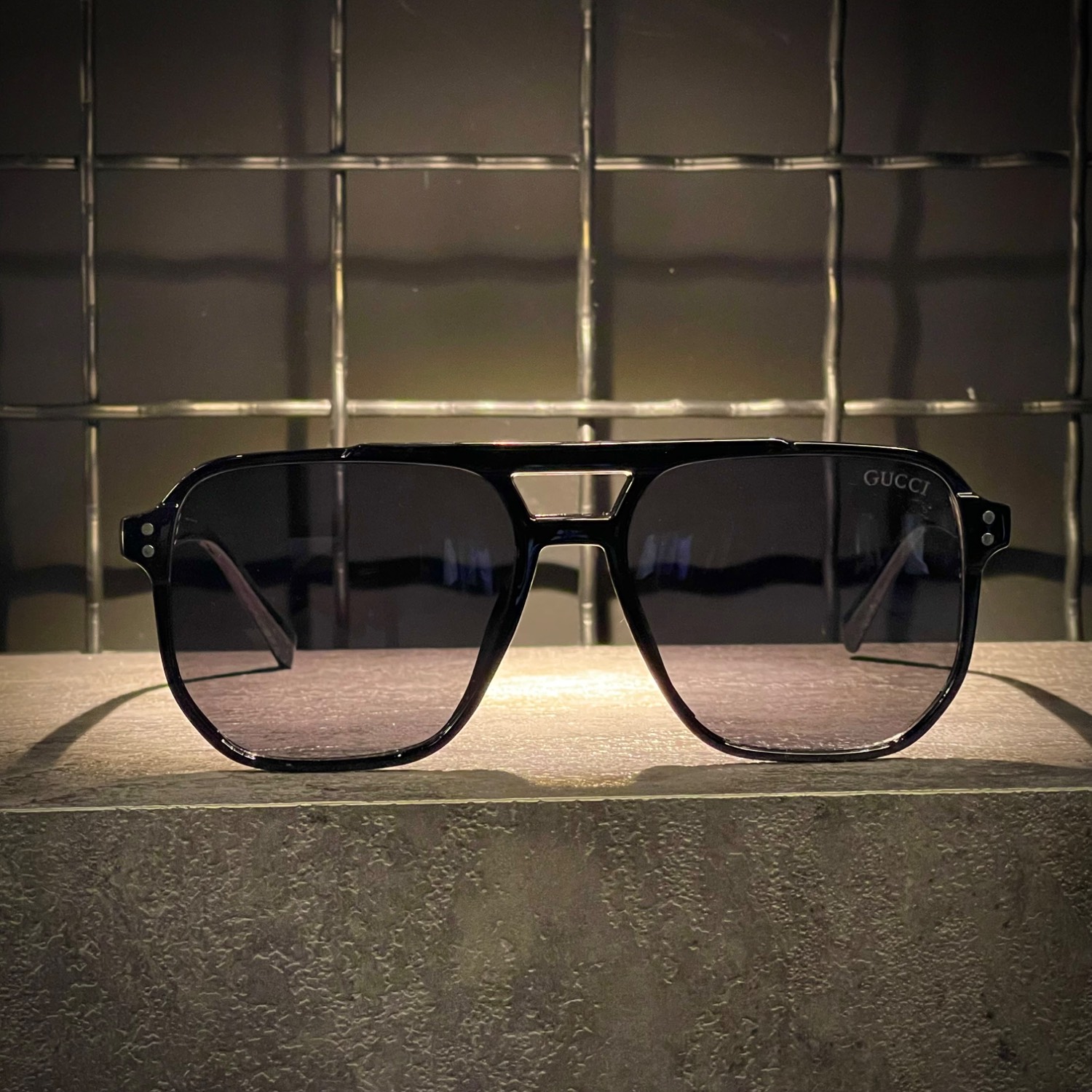 عینک GUCCI فریم کائوچویی مشکی / شیشه دودی کد KD97113