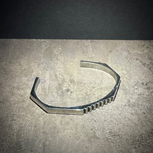 بنگل استیل شیاردار