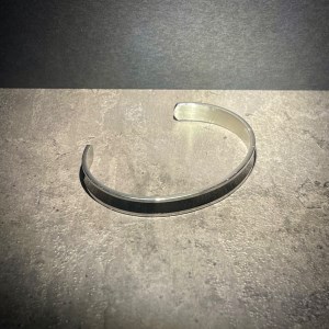 دستبند استیل النگویی رنگ مشکی نقره ای