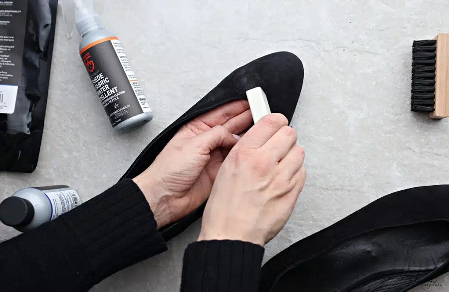 How-to-clean-black-suede-shoes-1
